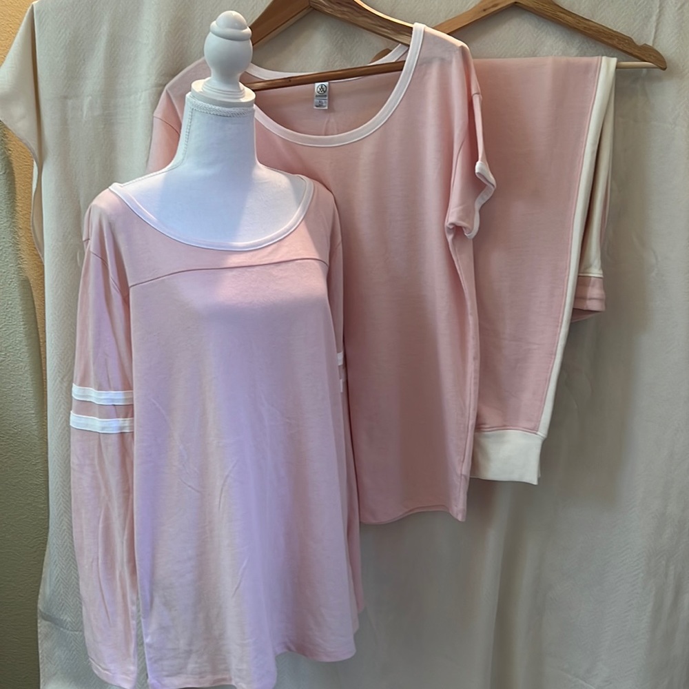 Alternative 3-piece Pink/white Lounge Wear Set Size XL